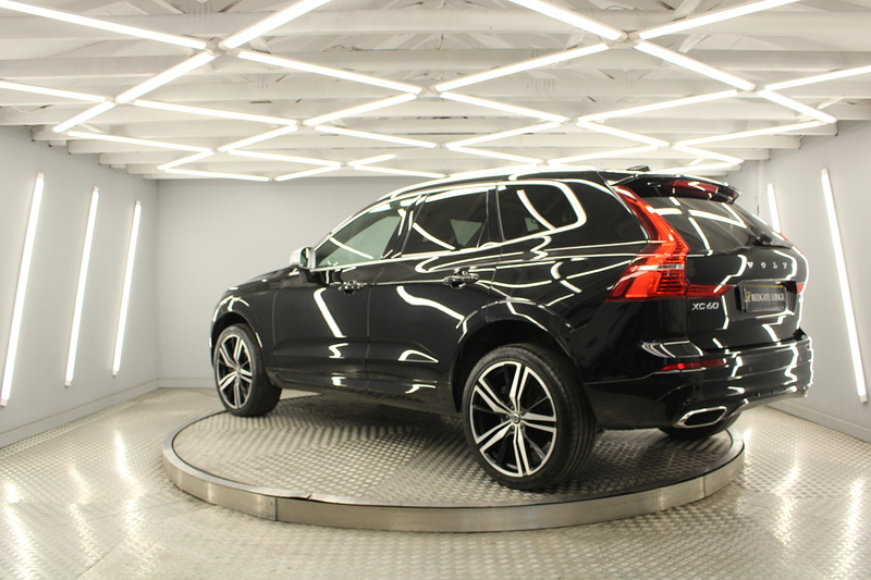 Volvo XC60 2.0 D4 R-Design Pro SUV 5dr Diesel Auto AWD Euro 6 (s/s) (190 ps) - U13383