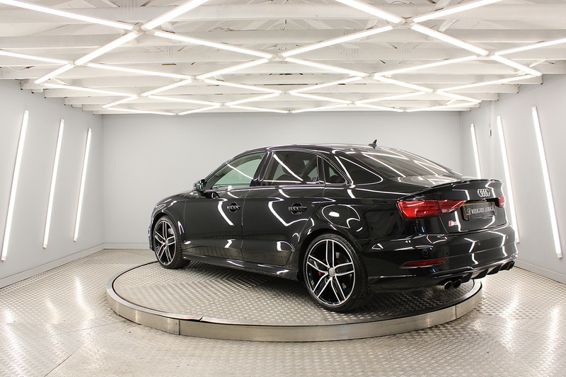 Audi S3 2.0 TFSI Black Edition Saloon 4dr Petrol S Tronic quattro Euro 6 (s/s) (310 ps) - U13406