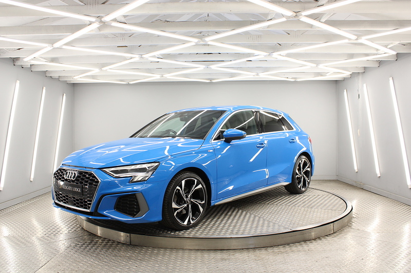 Audi A3 2.0 TDI 35 S line Sportback 5dr Diesel S Tronic Euro 6 (s/s) (150 ps) - U13450