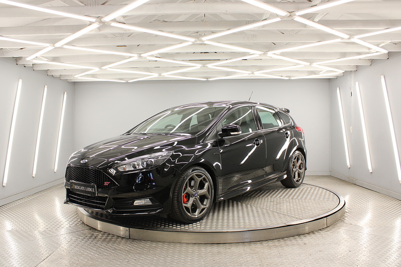 Ford Focus 2.0 TDCi ST-3 Hatchback 5dr Diesel Manual Euro 6 (s/s) (185 ps) - U13476