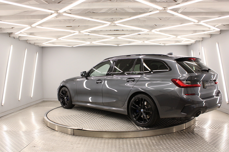 BMW 3 Series 2.0 320d M Sport Touring 5dr Diesel Auto xDrive Euro 6 (s/s) (190 ps) - U13520