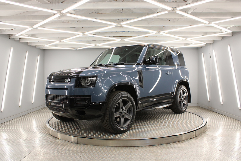 Land Rover Defender 90 3.0 D250 MHEV X-Dynamic SE SUV 3dr Diesel Auto 4WD Euro 6 (s/s) (250 ps) - U13535