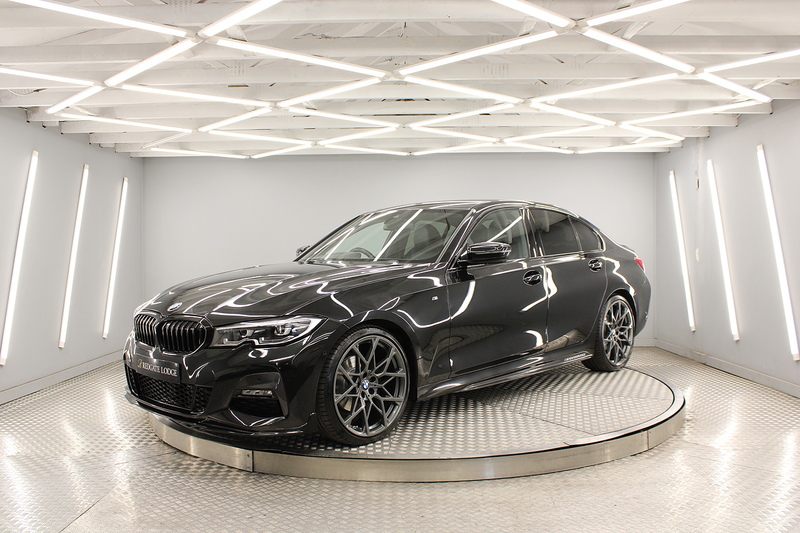 BMW 3 Series 2.0 320d MHT M Sport Saloon 4dr Diesel Hybrid Auto Euro 6 (s/s) (190 ps) - U13538