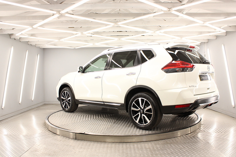 Nissan X-Trail 1.7 dCi Tekna SUV 5dr Diesel Manual Euro 6 (s/s) (150 ps) - U13549