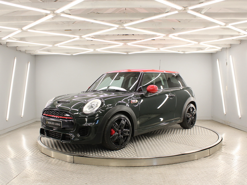 MINI Hatch 2.0 John Cooper Works Hatchback 3dr Petrol Auto Euro 6 (s/s) (231 ps) - U13601