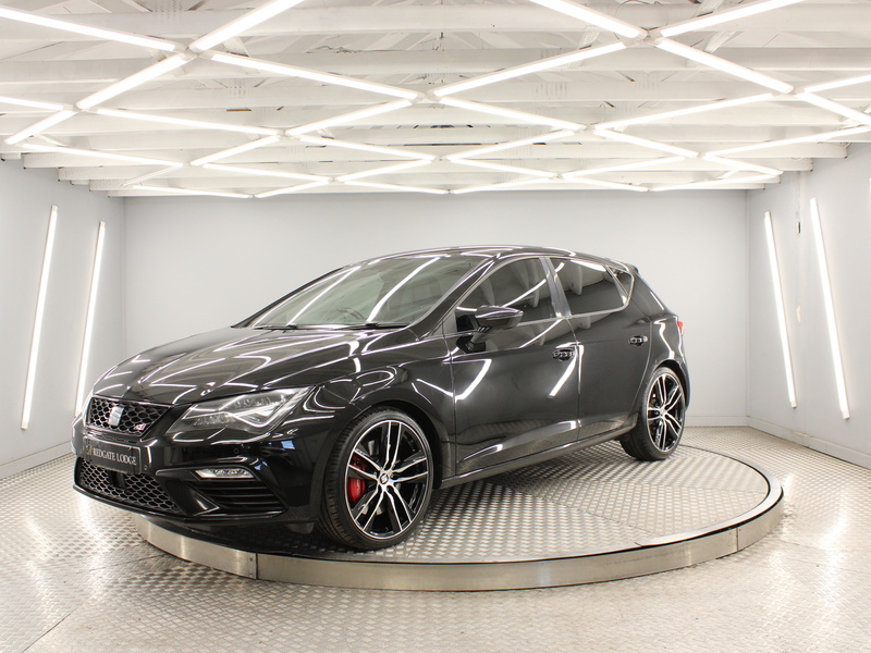 SEAT Leon 2.0 TSI Cupra 300 Hatchback 5dr Petrol DSG Euro 6 (s/s) (300 ps) - U13610