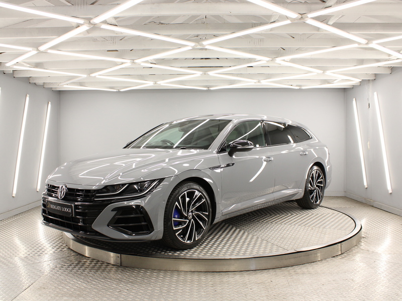 Volkswagen Arteon 2.0 TSI R Shooting Brake 5dr Petrol DSG 4Motion Euro 6 (s/s) (320 ps) - U13648