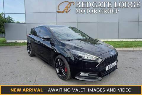 Ford Focus 2.3T EcoBoost ST Hatchback 5dr Petrol Manual Euro 6 (s/s) (280 ps)