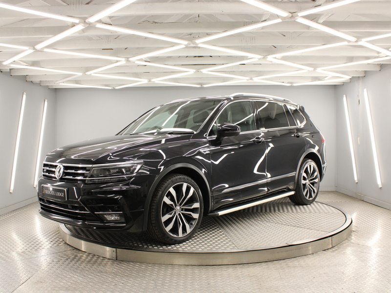Volkswagen Tiguan Allspace TDI R-Line - U13651