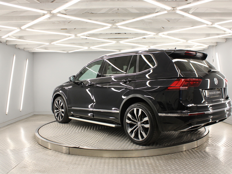 Volkswagen Tiguan Allspace TDI R-Line - U13651