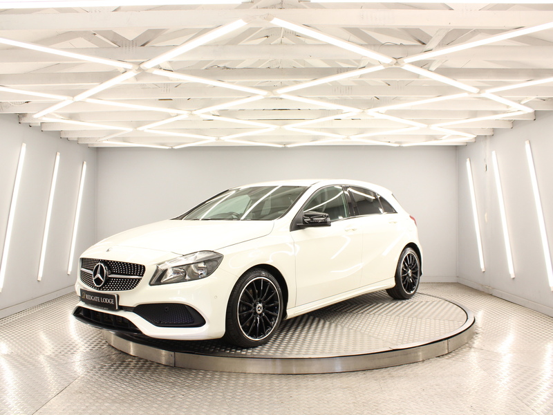 Mercedes-Benz A Class 1.5 A180d AMG Line (Executive) Hatchback 5dr Diesel 7G-DCT Euro 6 (s/s) (109 ps) - U13658