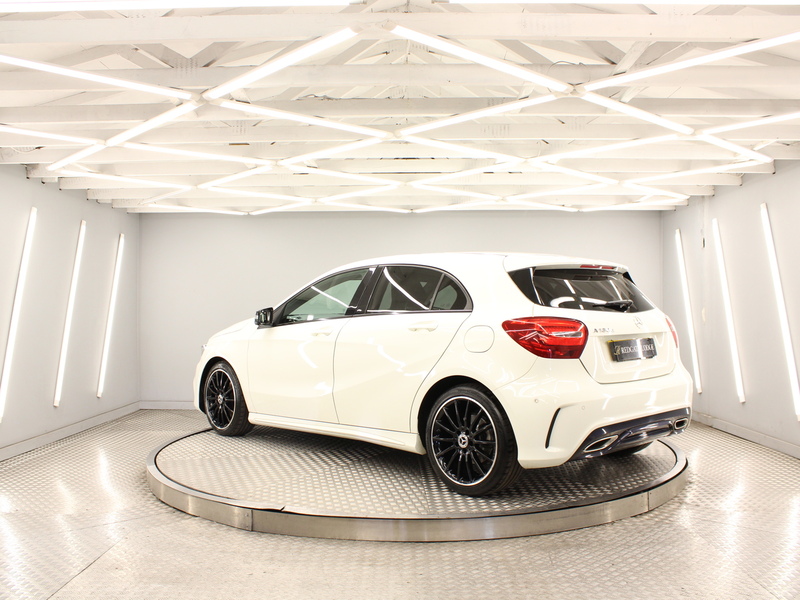 Mercedes-Benz A Class 1.5 A180d AMG Line (Executive) Hatchback 5dr Diesel 7G-DCT Euro 6 (s/s) (109 ps) - U13658