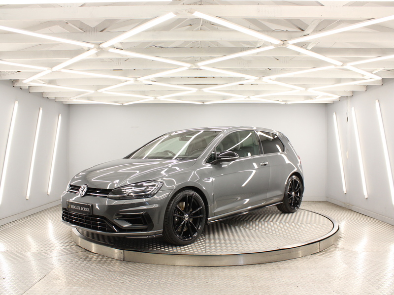 Volkswagen Golf 2.0 TSI R Hatchback 3dr Petrol Manual 4Motion Euro 6 (s/s) (310 ps) - U13682