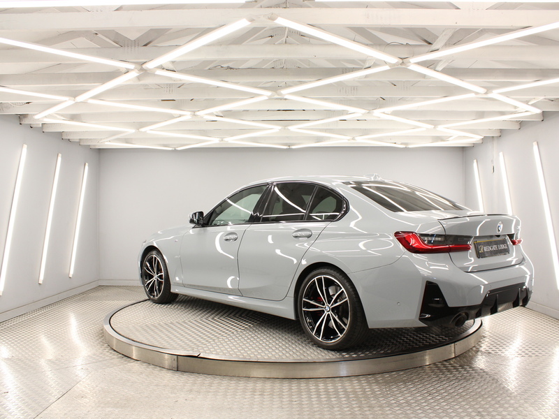 BMW 3 Series 2.0 320i M Sport Saloon 4dr Petrol Auto Euro 6 (s/s) (184 ps) - U13705
