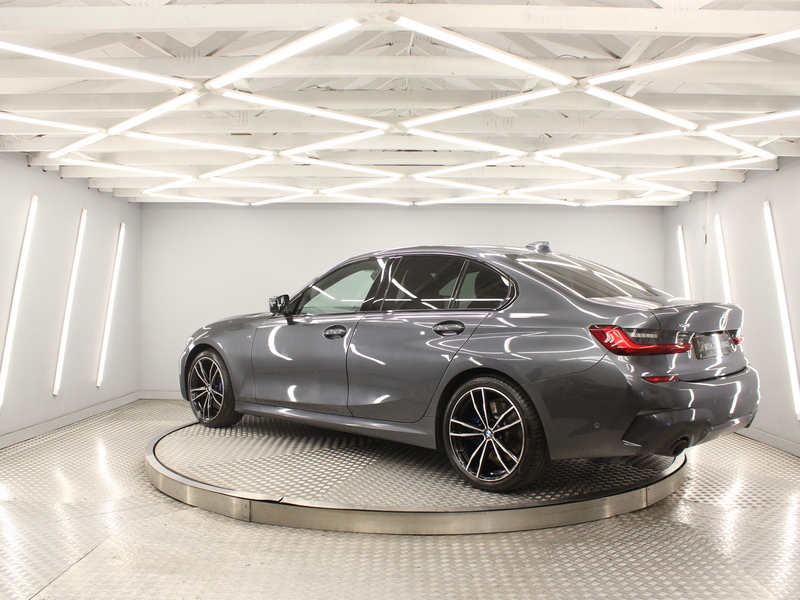 BMW 3 Series 2.0 320i M Sport Saloon 4dr Petrol Auto xDrive Euro 6 (s/s) (184 ps) - U13790