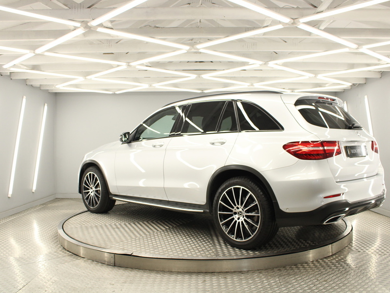 Mercedes-Benz GLC 2.1 GLC220d AMG Night Edition SUV 5dr Diesel G-Tronic+ 4MATIC Euro 6 (s/s) (170 ps) - U13799