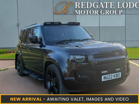 Land Rover Defender 110 3.0 D300 R-Dynamic HSE SUV 5dr Diesel Auto 4WD Euro 6 (s/s) (300 ps)