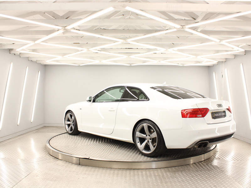 Audi A5 2.0 TFSI Black Edition Coupe 2dr Petrol S Tronic quattro Euro 6 (s/s) (225 ps) - U13826