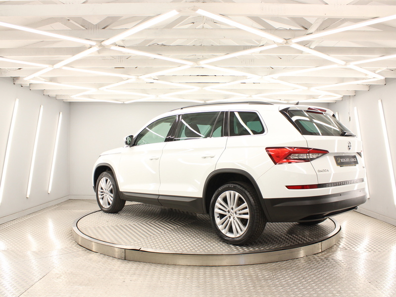 Skoda Kodiaq 2.0 TDI SE L SUV 5dr Diesel DSG 4WD Euro 6 (s/s) (7 Seat) (190 ps) - U13896