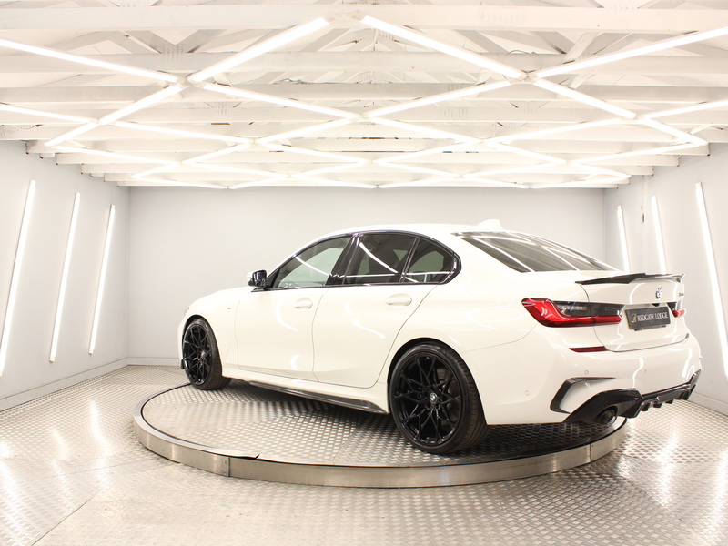 BMW 3 Series 2.0 320d M Sport Saloon 4dr Diesel Auto Euro 6 (s/s) (190 ps) - U13913