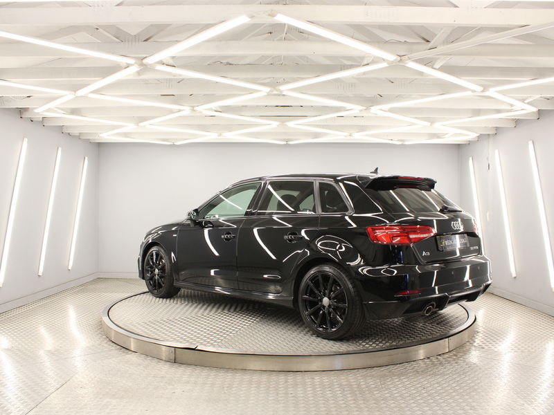 Audi A3 1.0 TFSI 30 Black Edition Sportback 5dr Petrol Manual Euro 6 (s/s) (116 ps) - U13936
