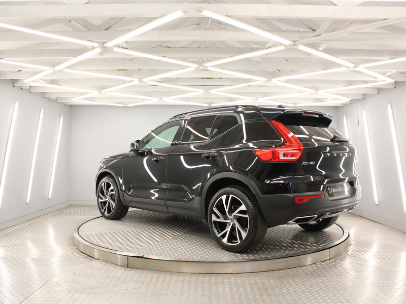 Volvo XC40 2.0 D4 R-Design Pro SUV 5dr Diesel Auto AWD Euro 6 (s/s) (190 ps) - U13945