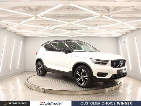 Volvo XC40 2.0 B5 MHEV R-Design Pro SUV 5dr Petrol Hybrid Auto Euro 6 (s/s) (250 ps)