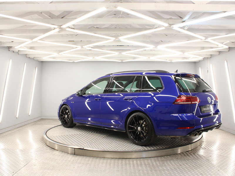 Volkswagen Golf 2.0 TSI R Estate 5dr Petrol DSG 4Motion Euro 6 (s/s) (300 ps) - U13961