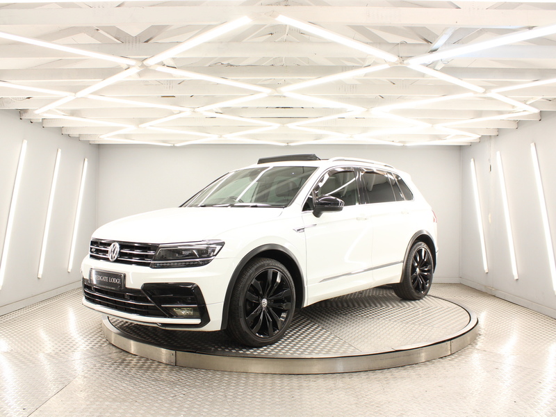 Volkswagen Tiguan 2.0 TDI R-Line SUV 5dr Diesel DSG 4Motion Euro 6 (s/s) (190 ps) - U13973