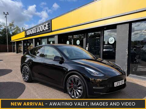 Tesla Model Y SUV 5dr Electric Auto RWD (346 ps)