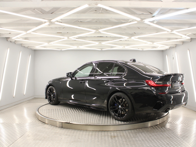 BMW 3 Series 2.0 320d M Sport Saloon 4dr Diesel Auto Euro 6 (s/s) (190 ps) - U13996