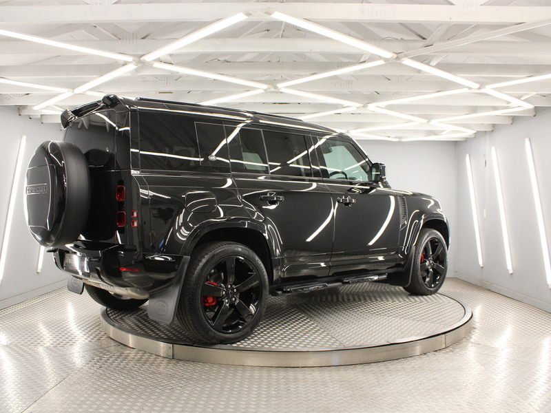 Land Rover Defender 110 3.0 D250 MHEV X-Dynamic HSE SUV 5dr Diesel Auto 4WD Euro 6 (s/s) (250 ps) - U14001