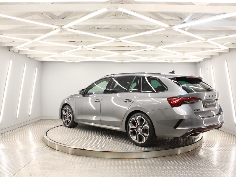 Skoda Octavia 2.0 TDI vRS Estate 5dr Diesel DSG Euro 6 (s/s) (200 ps) - U14011