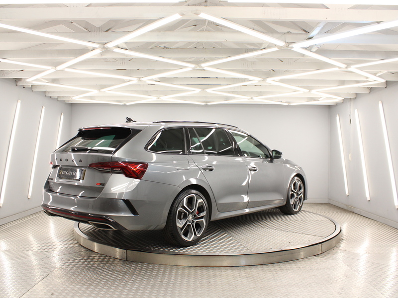 Skoda Octavia 2.0 TDI vRS Estate 5dr Diesel DSG Euro 6 (s/s) (200 ps) - U14011