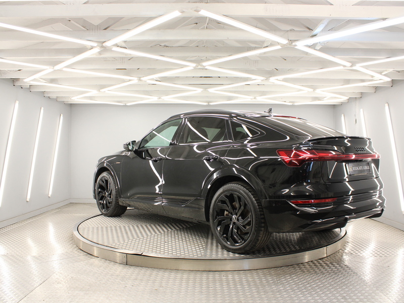 Audi e-tron 55 Black Edition Sportback 5dr Electric Auto quattro 95kWh (11kW Charger) (408 ps) - U14022