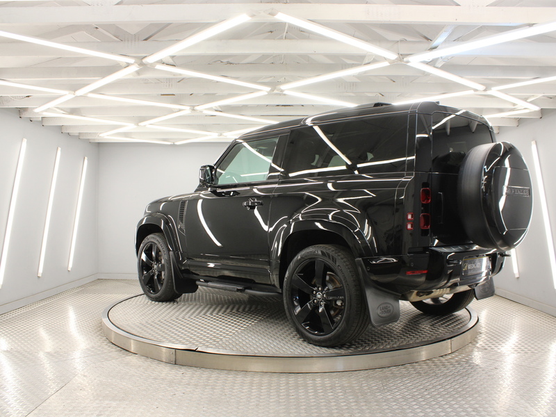 Land Rover Defender 90 3.0 D300 MHEV X-Dynamic HSE SUV 3dr Diesel Auto 4WD Euro 6 (s/s) (300 ps) - U14030