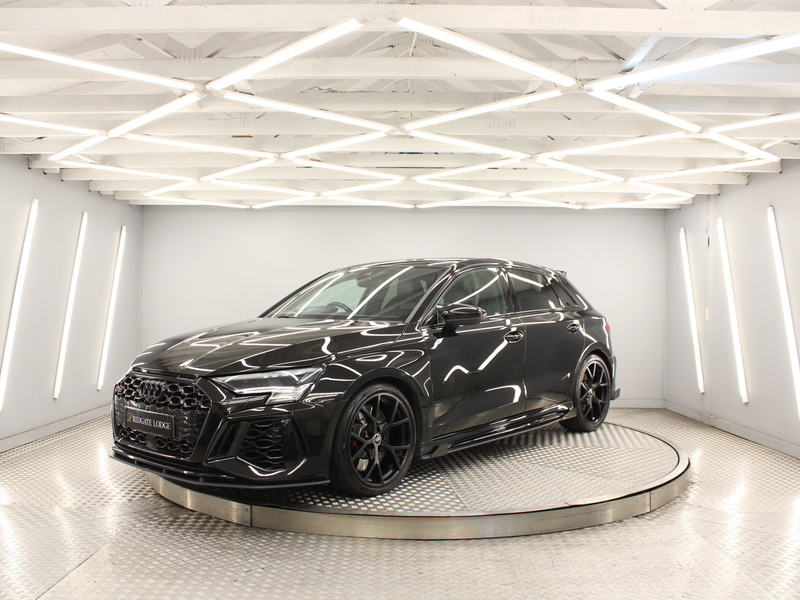 Audi RS3 2.5 TFSI Vorsprung Sportback 5dr Petrol S Tronic quattro Euro 6 (s/s) (400 ps) - U14037