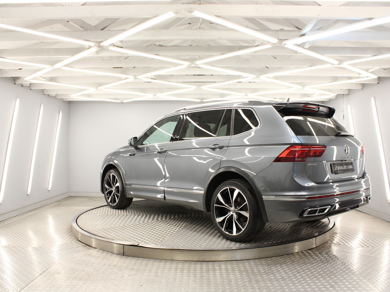Volkswagen Tiguan Allspace 1.5 TSI R-Line SUV 5dr Petrol DSG Euro 6 (s/s) (150 ps) - U14038