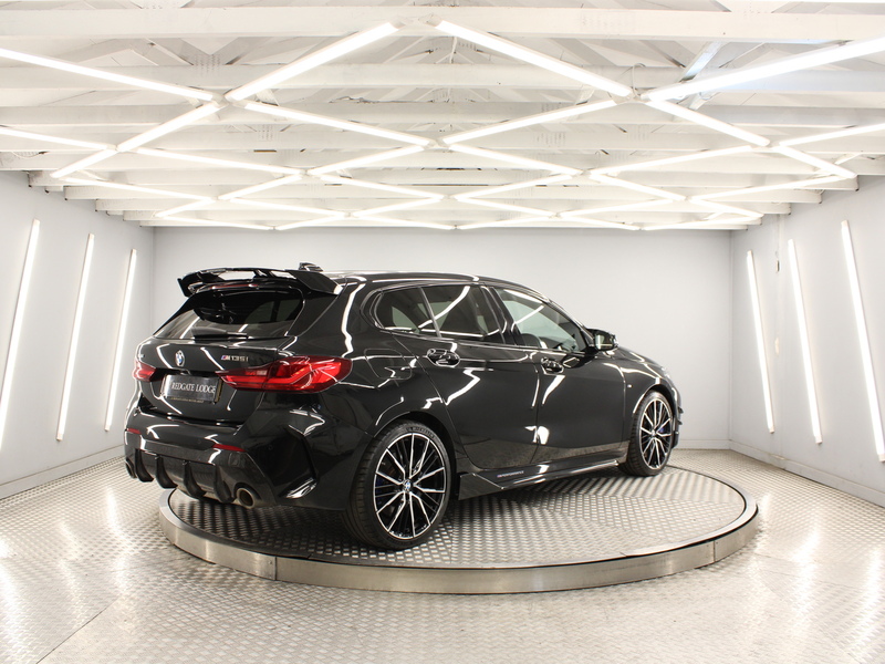 BMW 1 Series 2.0 M135i Hatchback 5dr Petrol Auto xDrive Euro 6 (s/s) (306 ps) - U14054