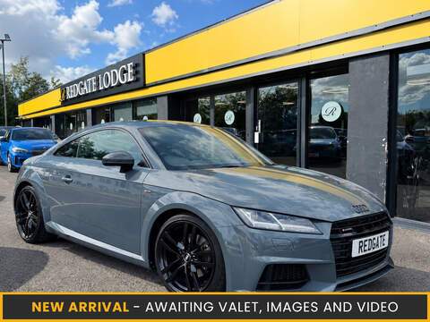 Audi TT 2.0 TFSI Black Edition Coupe 3dr Petrol S Tronic quattro Euro 6 (s/s) (310 ps)
