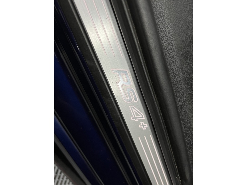 Audi RS4 Avant TFSI V6 - U208