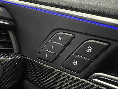 Audi RS4 Avant TFSI V6 - U208