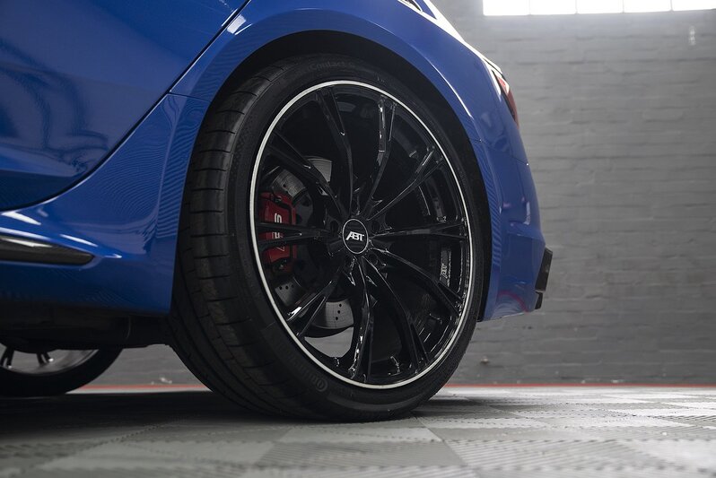 Audi RS4 Avant TFSI V6 Nogaro Edition - U217