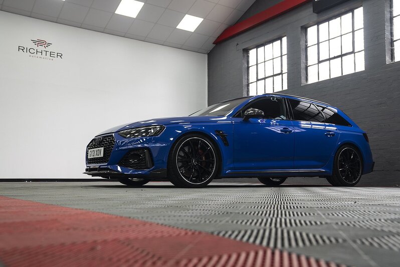 Audi RS4 Avant TFSI V6 Nogaro Edition - U217