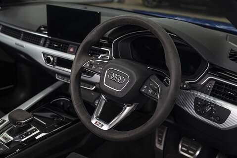 Audi RS4 Avant TFSI V6 Nogaro Edition - U217