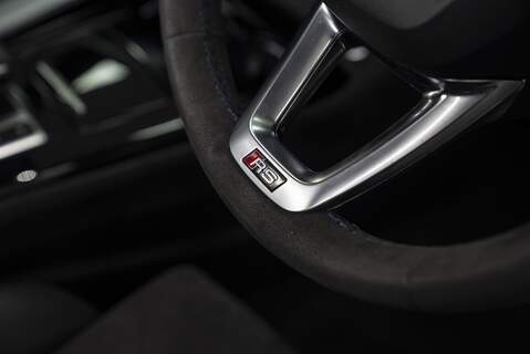 Audi RS4 Avant TFSI V6 Nogaro Edition - U217