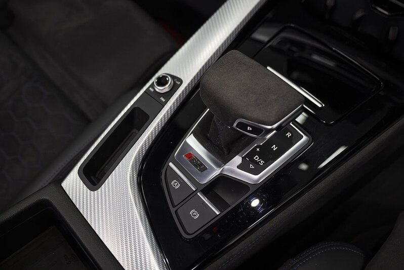 Audi RS4 Avant TFSI V6 Nogaro Edition - U217