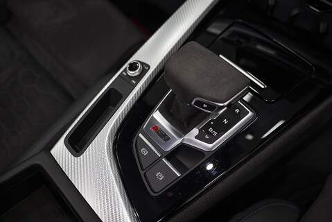 Audi RS4 Avant TFSI V6 Nogaro Edition - U217