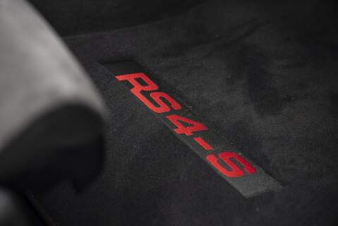 Audi RS4 Avant TFSI V6 Nogaro Edition - U217