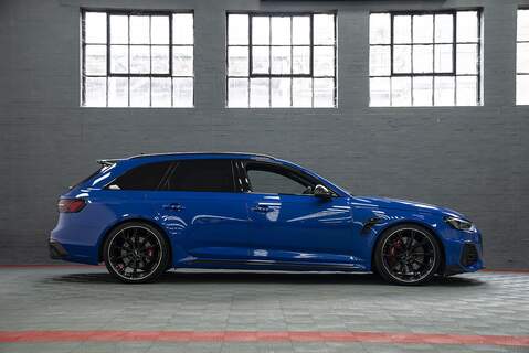 Audi RS4 Avant TFSI V6 Nogaro Edition - U217